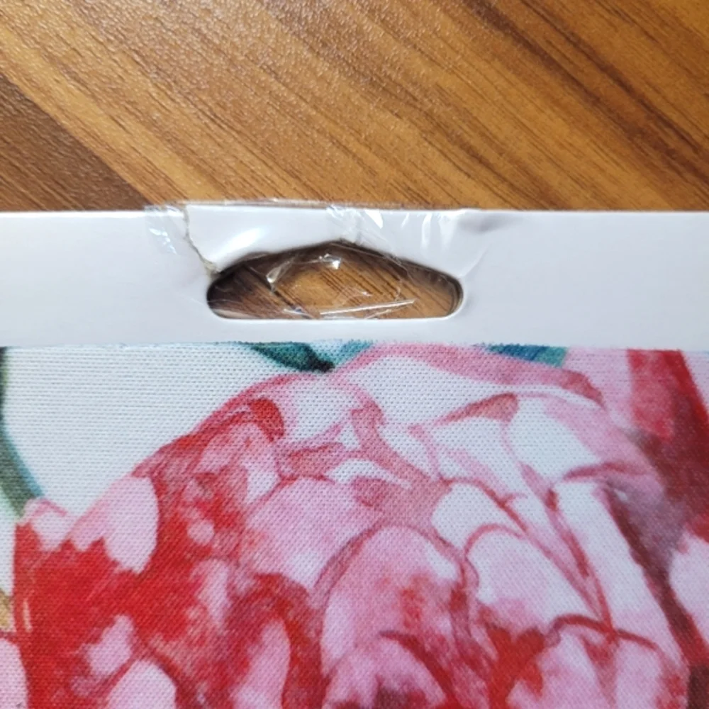 🔴BUNDLE 4/$20🔴Mouse pad with floral design. New - Picture 3 of 6